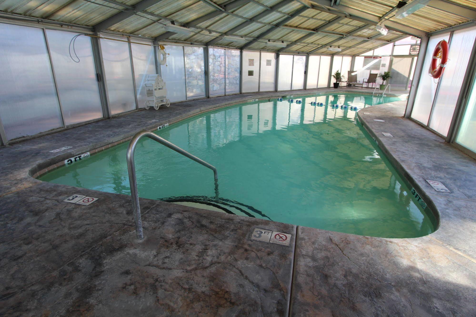 Crown Point Resort Ruidoso Exterior photo